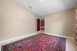 6964 Country Lakes Cir, Sarasota, FL 34243 - Photo 32