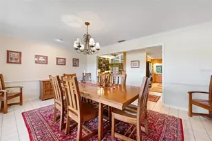 6964 Country Lakes Cir, Sarasota, FL 34243 - Photo 12