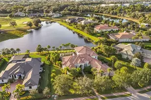 3171 Founders Club Dr, Sarasota, FL 34240 - Photo 2