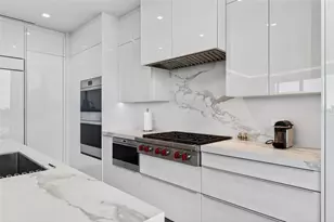 1591 Gulf of Mexico Dr, Longboat Key, FL 34228 - Photo 22