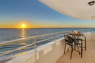 1750 Benjamin Franklin Dr, Sarasota, FL 34236 - Photo 4