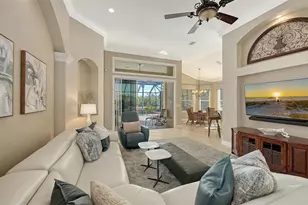 7325 Lake Forest Gln, Lakewood Ranch, FL 34202 - Photo 12