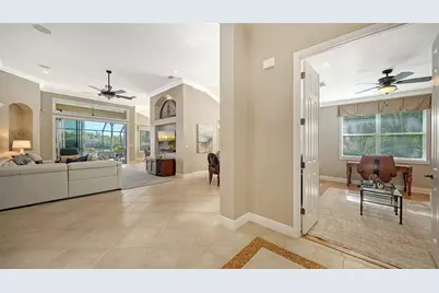 7325 Lake Forest Glen, Lakewood Ranch, FL 34202 - Photo 30