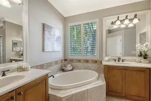 7325 Lake Forest Gln, Lakewood Ranch, FL 34202 - Photo 28