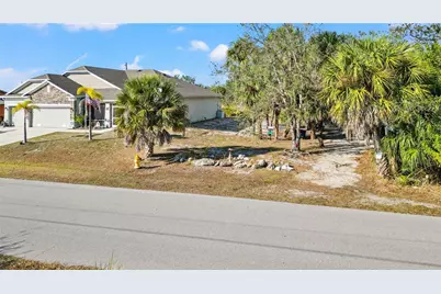 17265 Gulfspray Circle, Port Charlotte, FL 33948 - Photo 30