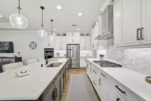 8612 Sundance Loop, Sarasota, FL 34238 - Photo 6