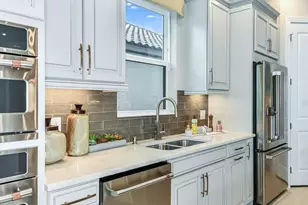 10511 Eclipse St, Sarasota, FL 34241 - Photo 16