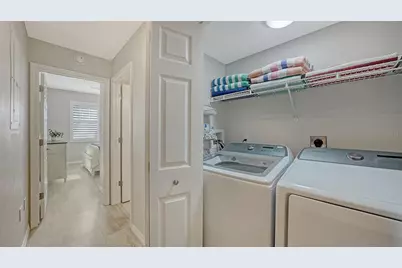 4240 Breezeway Boulevard #310, Sarasota, FL 34238 - Photo 36