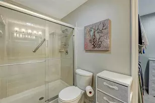 4240 Breezeway Blvd, Sarasota, FL 34238 - Photo 28