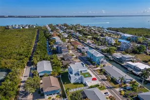 635 Jungle Queen Way, Longboat Key, FL 34228 - Photo 48