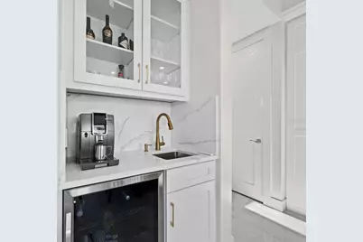 635 Jungle Queen Way, Longboat Key, FL 34228 - Photo 14