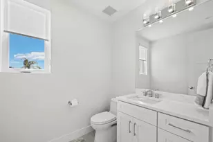 635 Jungle Queen Way, Longboat Key, FL 34228 - Photo 22