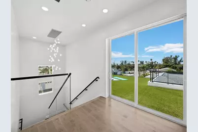 635 Jungle Queen Way, Longboat Key, FL 34228 - Photo 30