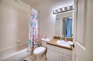 3980 Mediterranea Cir, Sarasota, FL 34233 - Photo 10
