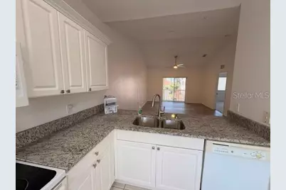 3980 Mediterranea Circle #522, Sarasota, FL 34233 - Photo 4