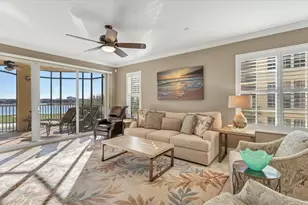 6414 Water Crest Way, Lakewood Ranch, FL 34202 - Photo 12