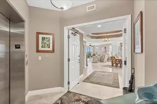 6414 Water Crest Way, Lakewood Ranch, FL 34202 - Photo 8