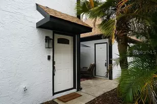 16077 Dawnview Dr, Tampa, FL 33624 - Photo 4