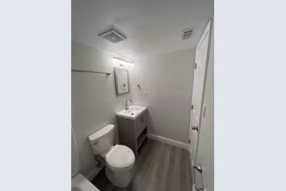 3232 Fruitville Road, Sarasota, FL 34237 - Photo 4