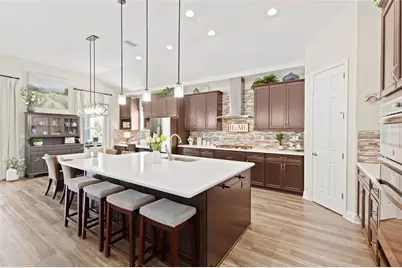 7729 Paradiso Drive, Apollo Beach, FL 33572 - Photo 2