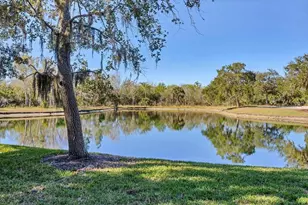 7270 Lismore Ct, Lakewood Ranch, FL 34202 - Photo 4