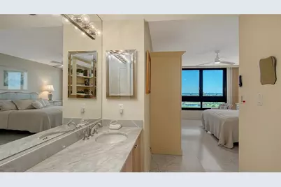 585 Sanctuary Drive #B502, Longboat Key, FL 34228 - Photo 20