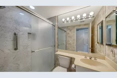 585 Sanctuary Drive #B502, Longboat Key, FL 34228 - Photo 28