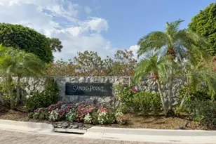 100 Sands Point Rd, Longboat Key, FL 34228 - Photo 32