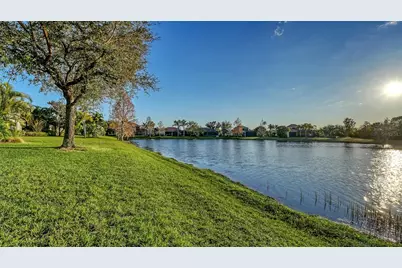 7512 Abbey Glen, Lakewood Ranch, FL 34202 - Photo 56