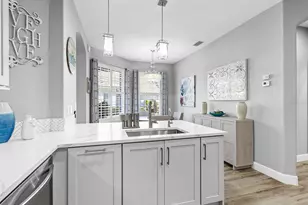 7052 Woodmore Terrace, Lakewood Ranch, FL 34202 - Photo 18