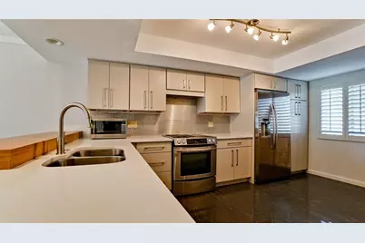7000 Gulf Drive #115, Holmes Beach, FL 34217 - Photo 10