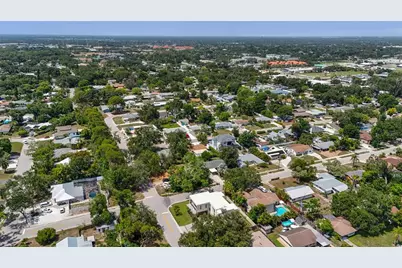 2604 Sydelle Street, Sarasota, FL 34237 - Photo 82
