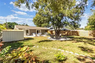 3842 Chapel Dr, Sarasota, FL 34234 - Photo 30