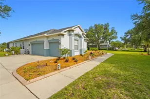 8018 Snowy Egret Pl, Bradenton, FL 34202 - Photo 2