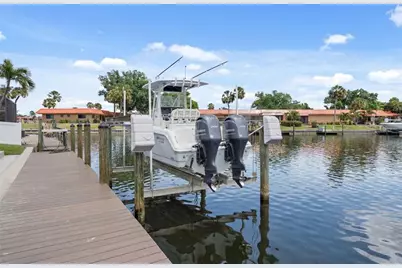 4119 Royal Palm Drive, Bradenton, FL 34210 - Photo 4