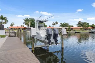 4119 Royal Palm Dr, Bradenton, FL 34210 - Photo 4