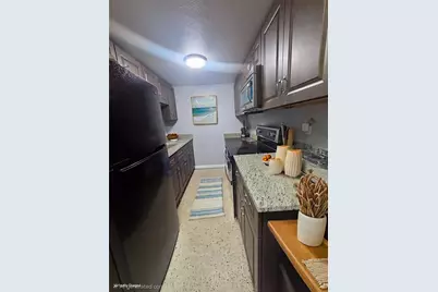 3007 15th Street W, Bradenton, FL 34205 - Photo 6