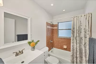2410 Browning Street, Sarasota, FL 34237 - Photo 24