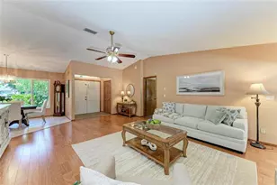 410 136th Ct E, Bradenton, FL 34212 - Photo 8