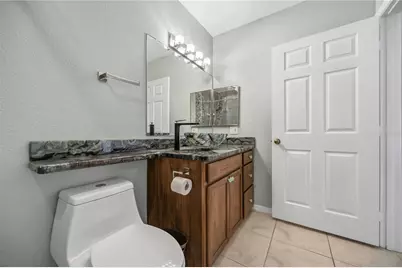 2950 Viscaya Place #205, Sarasota, FL 34237 - Photo 28