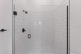 19111 Fox Lndg Pl, Lakewood Ranch, FL 34211 - Photo 34