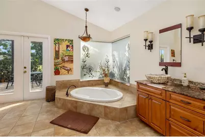 4149 Escondito Circle, Sarasota, FL 34238 - Photo 50