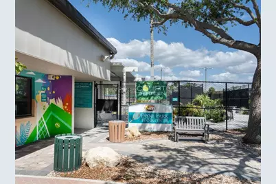 508 Laurel Park Drive, Sarasota, FL 34236 - Photo 38