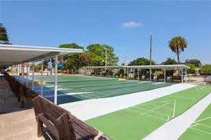 1406 Gondola Park Dr, Venice, FL 34292 - Photo 86