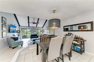 5315 Myrtle Wood, Sarasota, FL 34235 - Photo 10