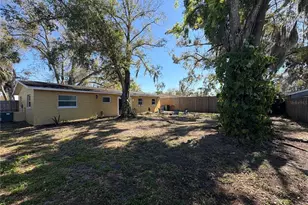 3932 Middlesex Pl, Sarasota, FL 34241 - Photo 14