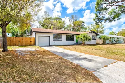 2586 Tami Sola Street, Sarasota, FL 34237 - Photo 2