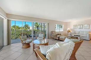 800 Benjamin Franklin Dr, Sarasota, FL 34236 - Photo 10