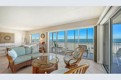 800 Benjamin Franklin Drive #308, Sarasota, FL 34236 - Photo 4