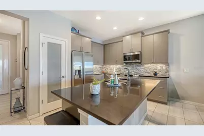 3115 Trustee Avenue, Sarasota, FL 34243 - Photo 10
